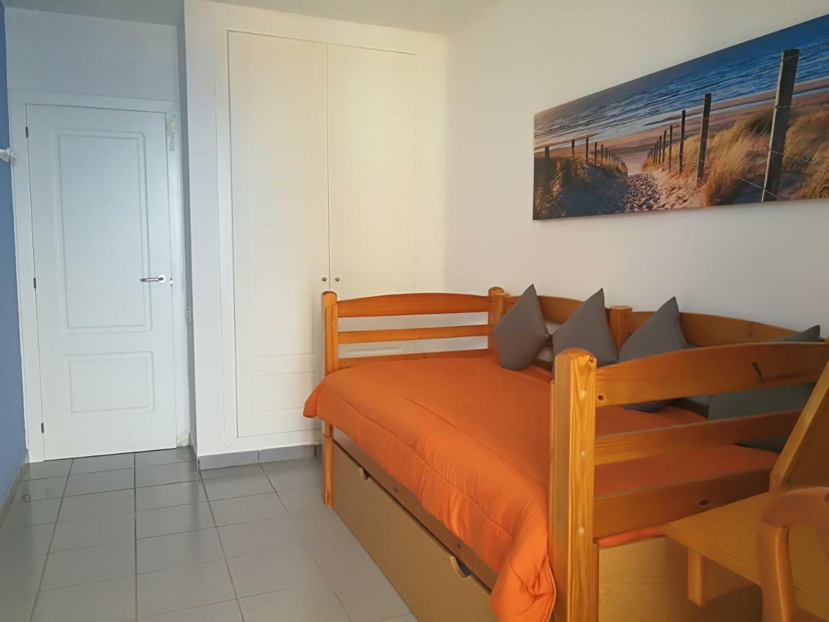 Apartamento Primera Linea De Playa Marina Apartment